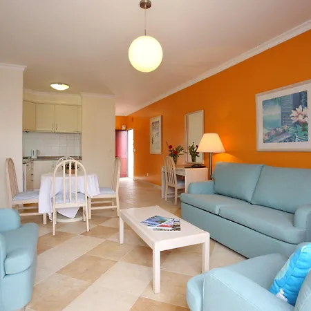 Bay Apartmanhotel 3*