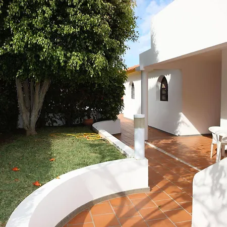 Bay Aparthotel