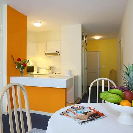 Bay 아파트호텔 카니코