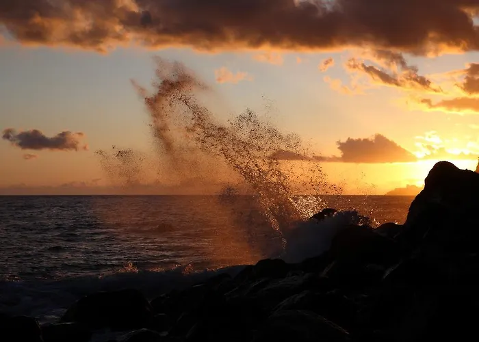 肯尼科湾公寓酒店 3* 卡尼索