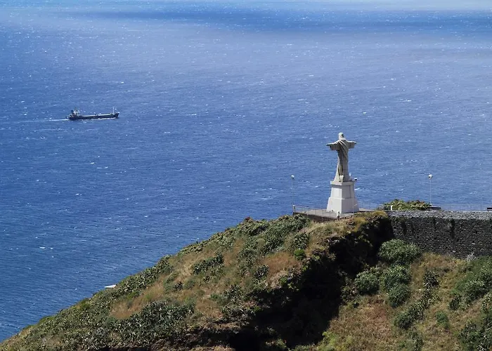 Bay Aparthotel Caniço