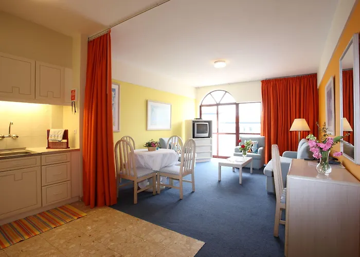 Aparthotel Bay Caniço